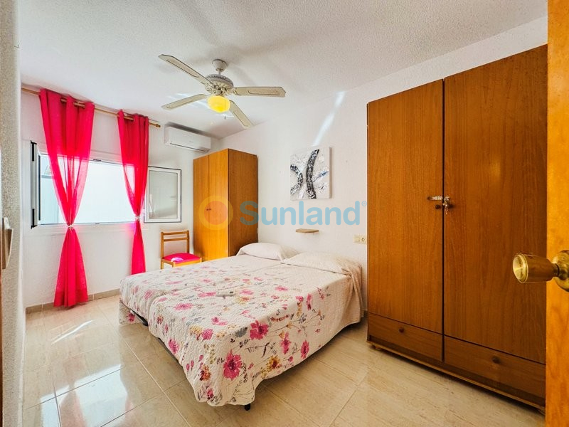 Resale - Townhouse - La Mata - 