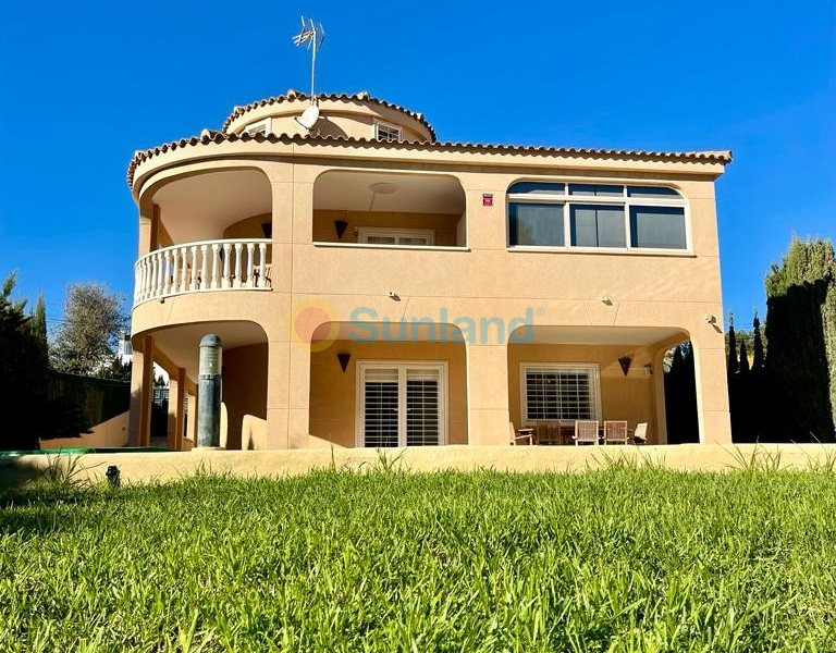 Använda fastigheter - Villa - Torrevieja - Los Balcones