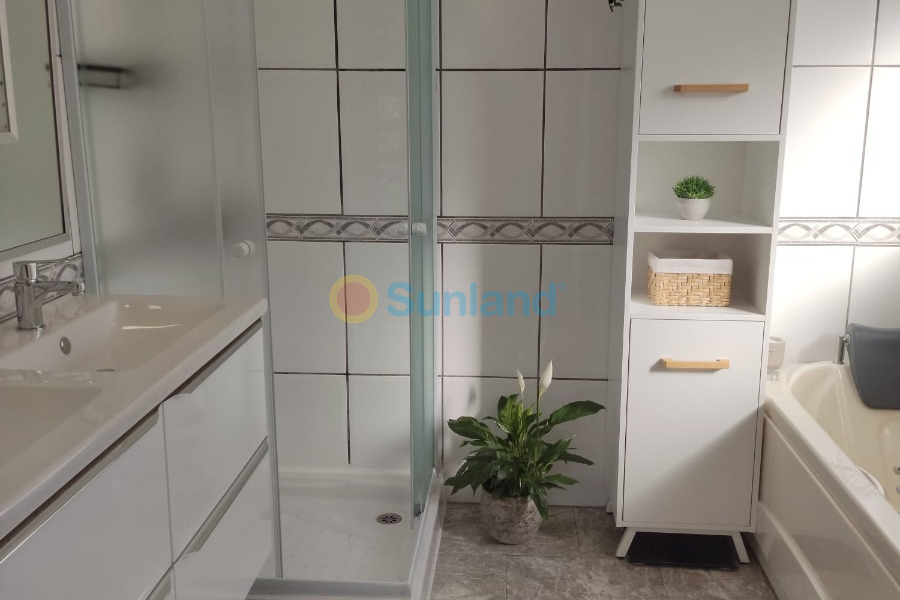 Resale - Villa - Ciudad Quesada - Central Quesada