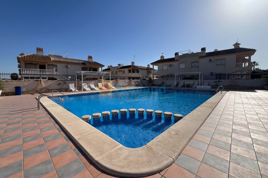 Brukte eiendommer - Apartamento - Orihuela Costa - Villamartin