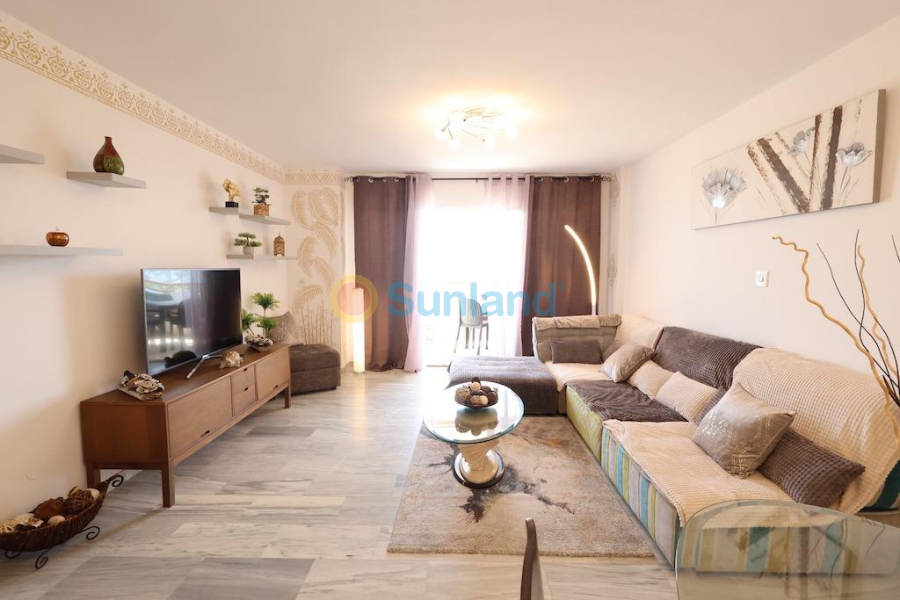 Resale - Apartment - ALICANTE - Barrio Obrero