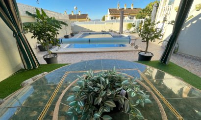 Använda fastigheter - Villa - Benijofar - Benimar