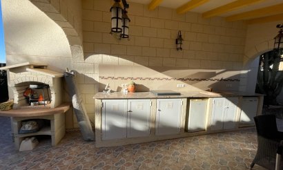 Använda fastigheter - Villa - Benijofar - Benimar