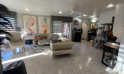 Använda fastigheter - Villa - Benijofar - Benimar