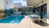 Вторичка - Bилла - Alicante - Campoamor