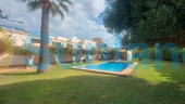 Resale - Villa - La Manga del Mar Menor - 