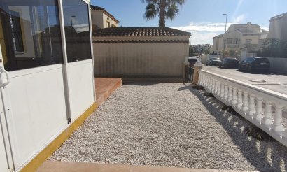 Resale - Bungalow - Orihuela Costa - Punta Prima