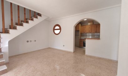 Resale - Bungalow - Orihuela Costa - Punta Prima