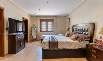 Använda fastigheter - Villa - Los Montesinos - La Herrada