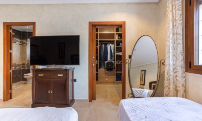 Använda fastigheter - Villa - Los Montesinos - La Herrada