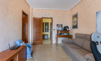Använda fastigheter - Villa - Los Montesinos - La Herrada