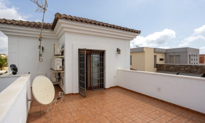 Använda fastigheter - Villa - Los Montesinos - La Herrada