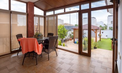 Använda fastigheter - Villa - Los Montesinos - La Herrada