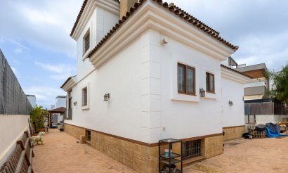 Använda fastigheter - Villa - Los Montesinos - La Herrada