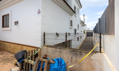 Använda fastigheter - Villa - Los Montesinos - La Herrada