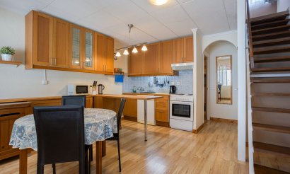 Använda fastigheter - Villa - Torrevieia - La Siesta