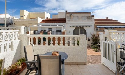 Använda fastigheter - Villa - Torrevieia - La Siesta