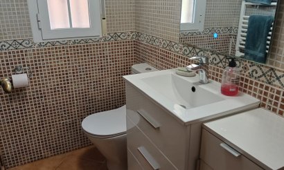 Använda fastigheter - Villa - Los Montesinos - La Herrada