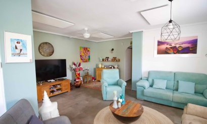 Resale - Villa - Ciudad Quesada - 