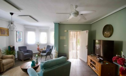 Resale - Villa - Ciudad Quesada - 