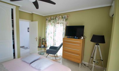 Resale - Villa - Ciudad Quesada - 