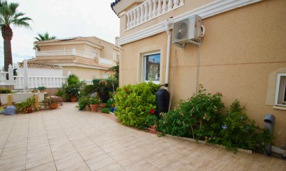 Resale - Villa - Ciudad Quesada - 