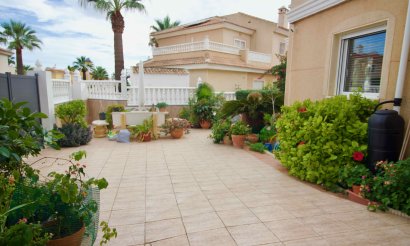 Resale - Villa - Ciudad Quesada - 