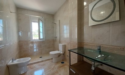 Resale - Villa - Cabo Roig