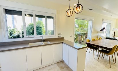 Resale - Villa - La Zenia - 