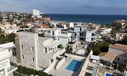 Resale - Villa - La Zenia - 
