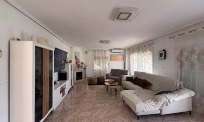 Använda fastigheter - Villa - Benijofar