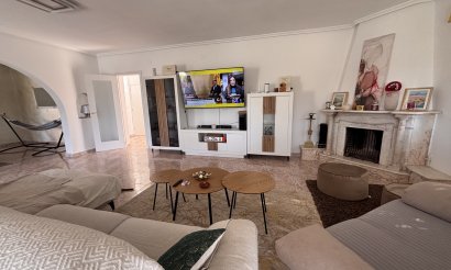 Använda fastigheter - Villa - Benijofar