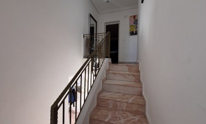 Använda fastigheter - Villa - Benijofar