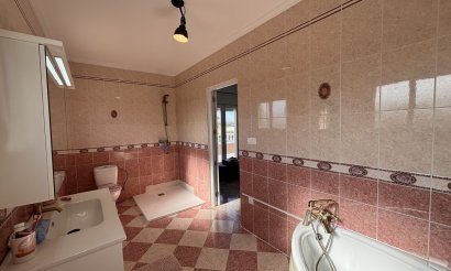 Använda fastigheter - Villa - Benijofar