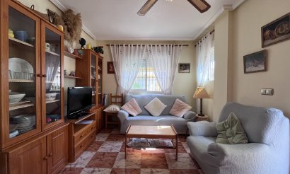 Resale - Townhouse - La Zenia