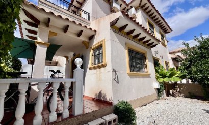 Resale - Townhouse - La Zenia