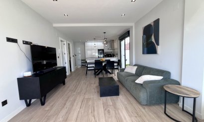 Resale - Villa - Playa Flamenca - 