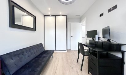 Resale - Villa - Playa Flamenca - 