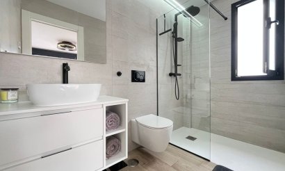 Resale - Villa - Playa Flamenca - 