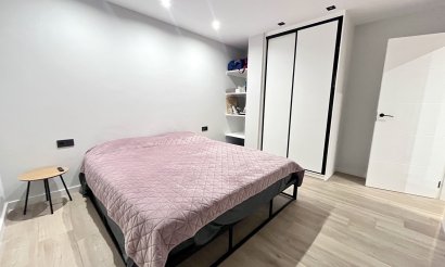 Resale - Villa - Playa Flamenca - 