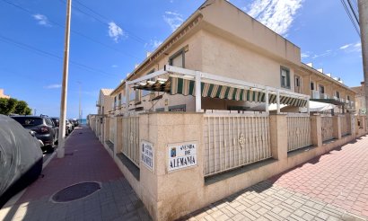 Resale - Townhouse - La Mata
