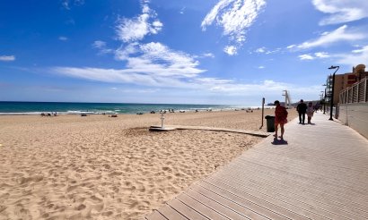 Resale - Townhouse - La Mata