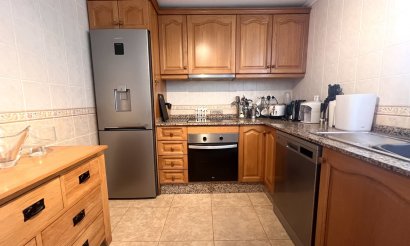 Resale - Townhouse - La Mata