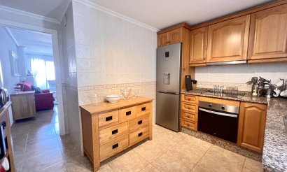 Resale - Townhouse - La Mata