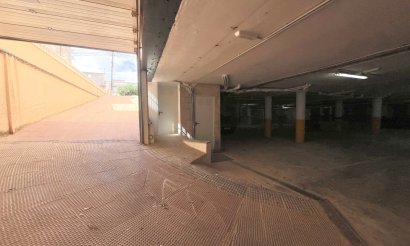 Resale - Townhouse - La Mata