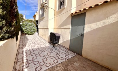 Resale - Apartment - Flat - Playa Flamenca - 