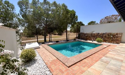 Resale - Townhouse - Sucina