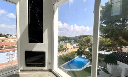 Resale - Villa - Los Balcones - 
