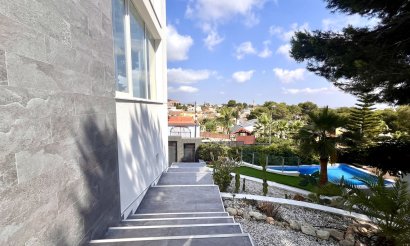 Resale - Villa - Los Balcones - 