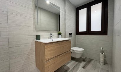 Resale - Villa - Los Balcones - 